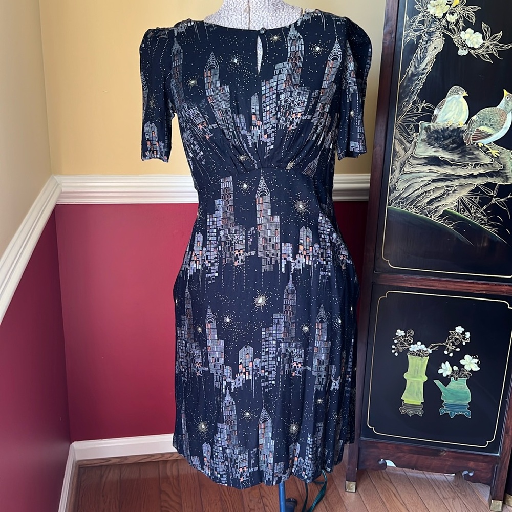 Small Emily and Fin Annabel Dress in City print-NWT